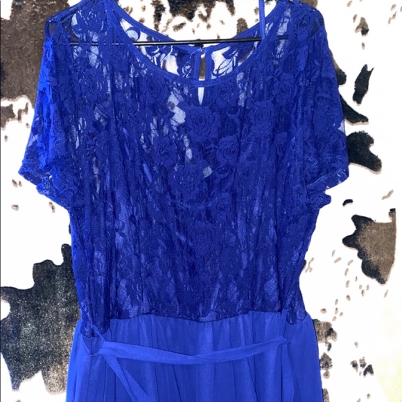 Royal Blue dress flower lace top with built in tank top - Picture 1 of 1